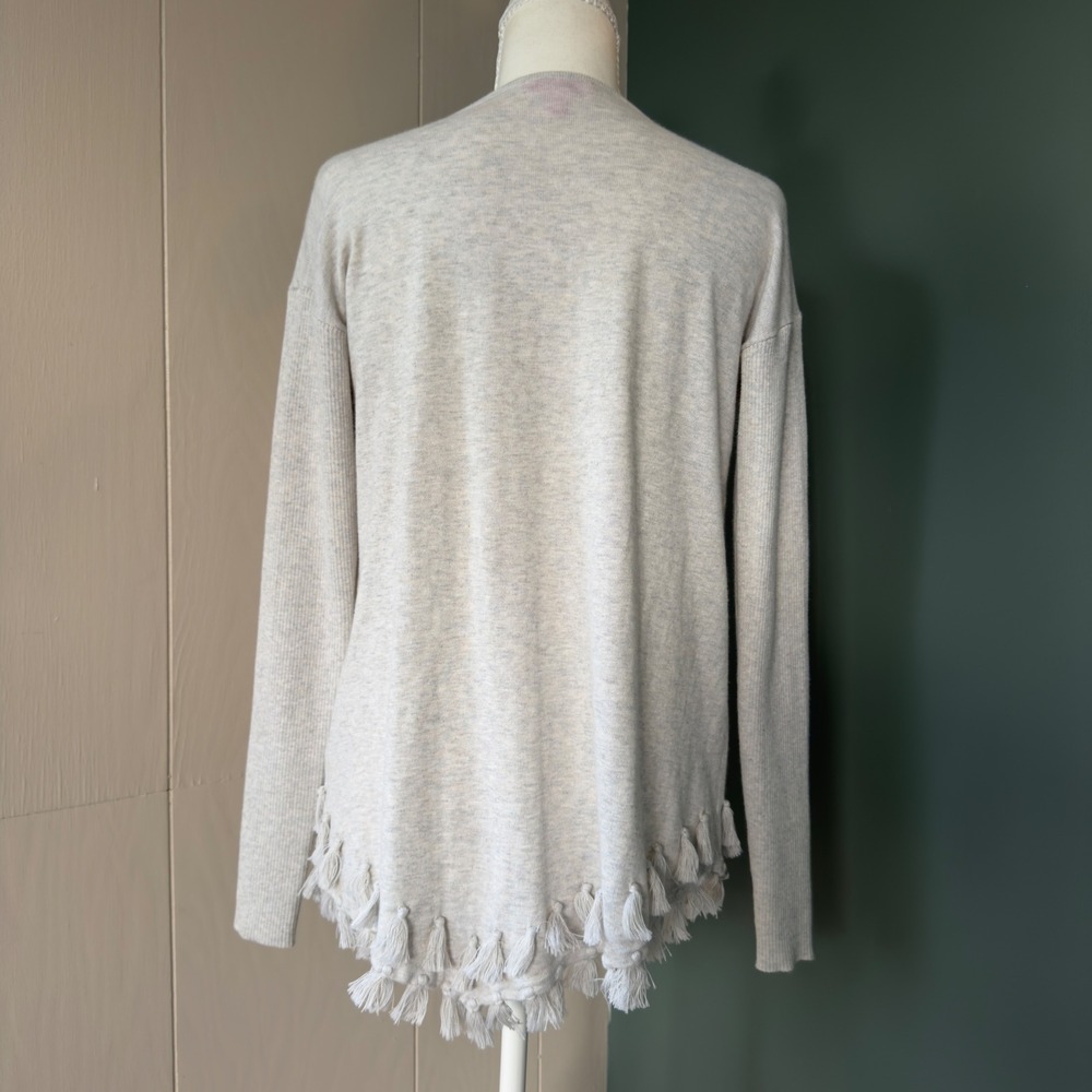 Lilly Pulitzer Ferrera Tassel Gray Cowl Neck Asymmetrical Hem Knit Top XS - Picture 2 of 8